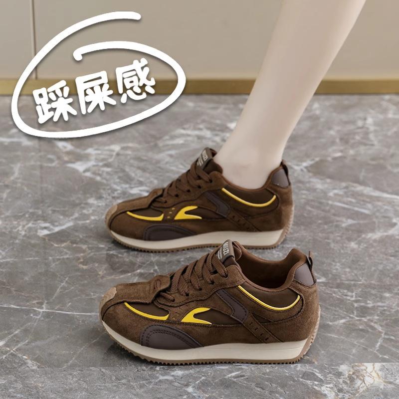 Women s inner height increase cm sneakers 2 autumn new small size 40 коричневий
Women s inner height increase cm sneakers 2 autumn new small size 40 коричневий