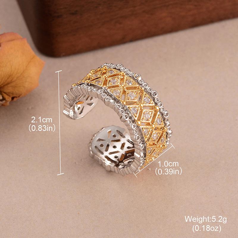 Fashion zircon rhombus ring women s retro geometric temperament hollow gold and silver contrasting color high-grade light luxury open ring jewelry
Fashion zircon rhombus ring women s retro geometric temperament hollow gold and silver contrasting color high-grade light luxury open ring jewelry