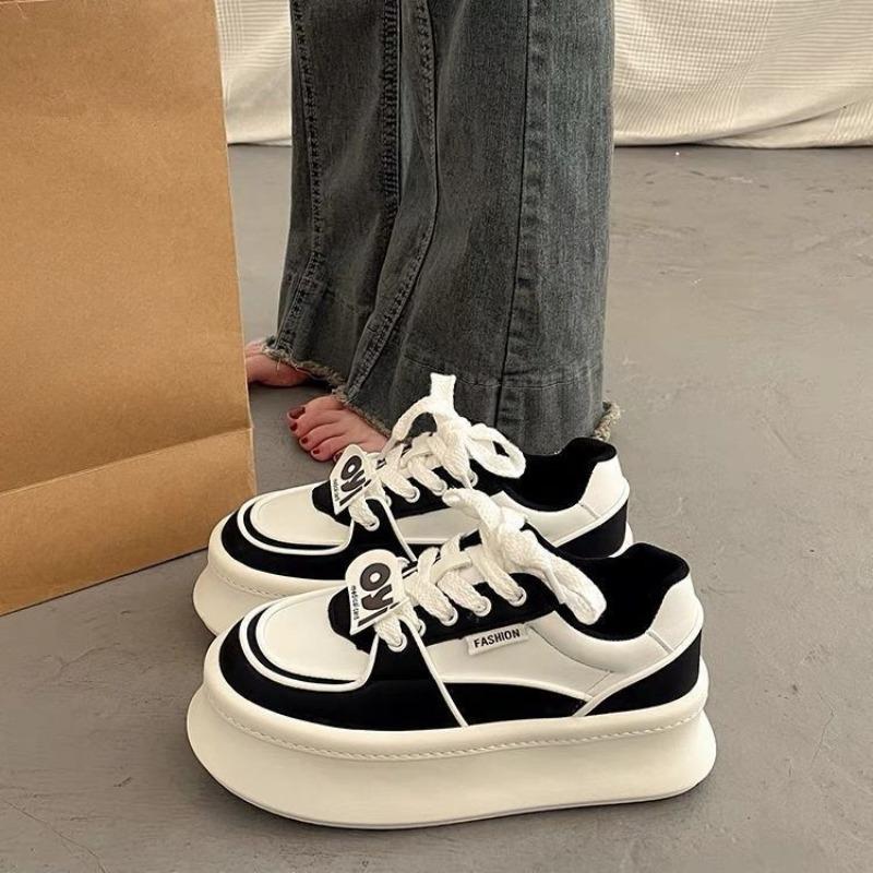 Новые повседневные спортивные туфли для женщин с увеличением роста, универсальные и нишевые кроссовки 37 чёрный
Новые повседневные спортивные туфли для женщин с увеличением роста, универсальные и нишевые кроссовки 37 чёрный