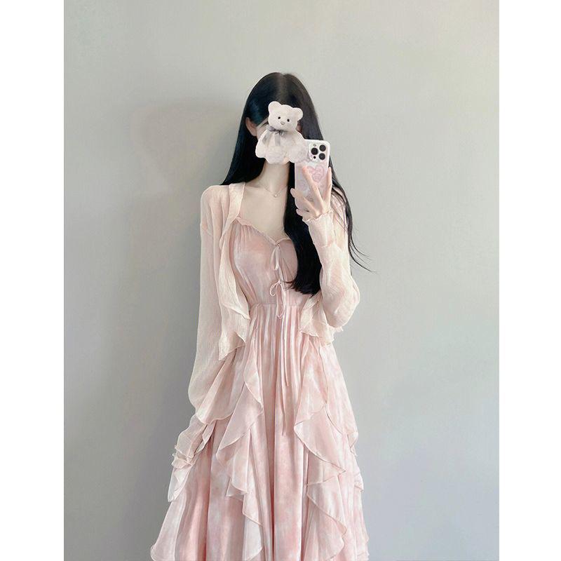 Elegant Long Suspender Dress with Shawl Two-Piece Set S (Recommended 40-48 kg)
Elegant Long Suspender Dress with Shawl Two-Piece Set S (Recommended 40-48 kg)
