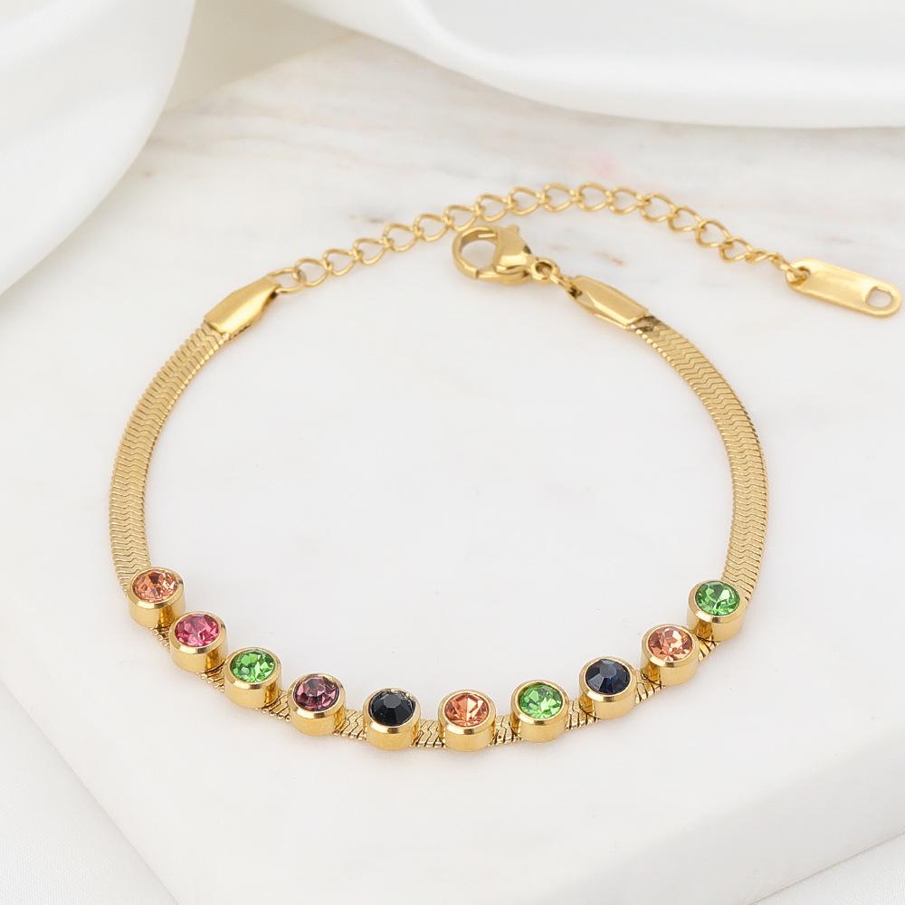 18K Gold Zircon Clavicle Chain Necklace & Bracelet Set - Women s Niche Design, Cold Style, High-End, Full Diamond. золотой
18K Gold Zircon Clavicle Chain Necklace & Bracelet Set - Women s Niche Design, Cold Style, High-End, Full Diamond. золотой
