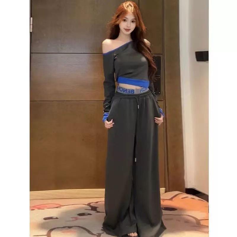 2025 Autumn Women s French Casual Suit Set: Asymmetrical Neck Color Block T-shirt & Wide Leg Pants Extra Extra Large
2025 Autumn Women s French Casual Suit Set: Asymmetrical Neck Color Block T-shirt & Wide Leg Pants Extra Extra Large