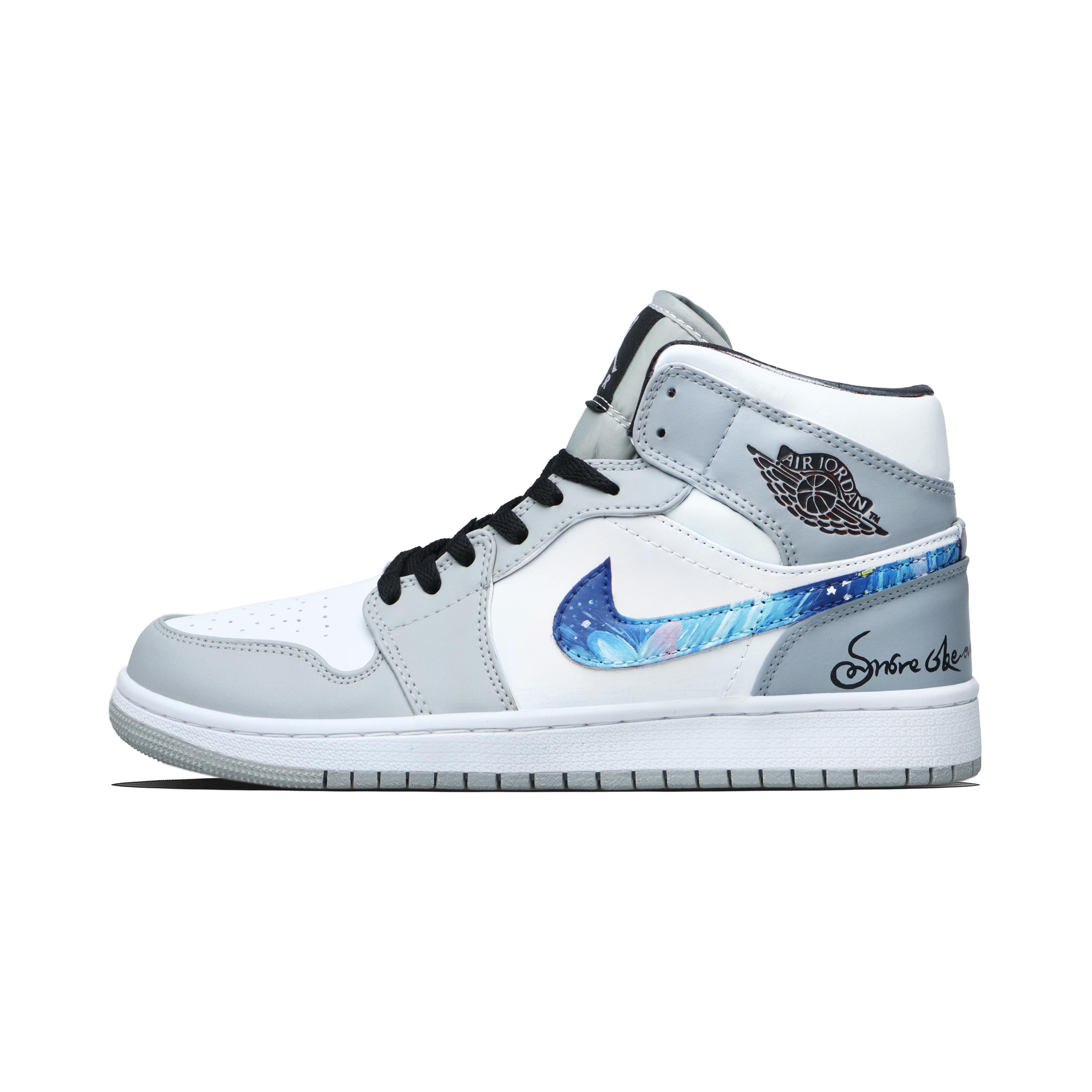 Jordan Air Jordan 1 Silver Dome Trail Abrasion Resistant Mid top Vintage Basketball Shoes Unisex Blue 554724-092(Team1171-) 40
Jordan Air Jordan 1 Silver Dome Trail Abrasion Resistant Mid top Vintage Basketball Shoes Unisex Blue 554724-092(Team1171-) 40