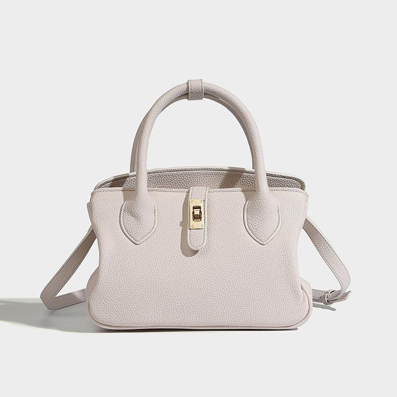 2024 Autumn/Winter New Versatile Commuting Fashion Single Shoulder Crossbody Bag Casual Simple High-End Niche Handbag бежевий
2024 Autumn/Winter New Versatile Commuting Fashion Single Shoulder Crossbody Bag Casual Simple High-End Niche Handbag бежевий