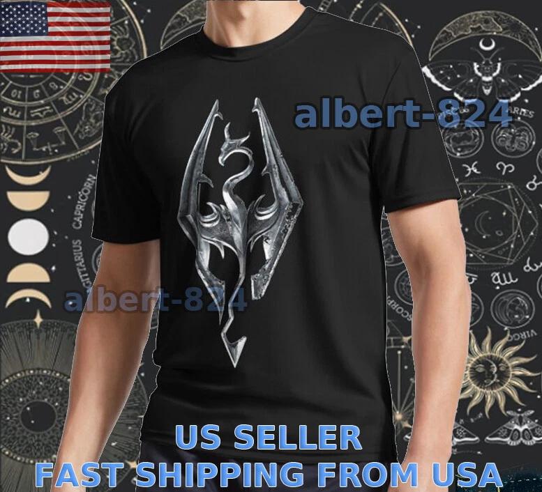 НОВАЯ ФУТБОЛКА LOGO SKYRIM ВЫТИСНЕННЫЙ ЛОГОТИП IRON СМЕШНАЯ АМЕРИКАНСКИЙ РАЗМЕР ОТ S ДО 5XL L
НОВАЯ ФУТБОЛКА LOGO SKYRIM ВЫТИСНЕННЫЙ ЛОГОТИП IRON СМЕШНАЯ АМЕРИКАНСКИЙ РАЗМЕР ОТ S ДО 5XL L