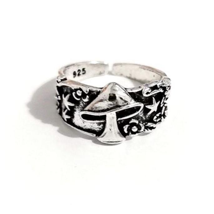 Vintage Mushroom Star Flower Ring for Women 925 Sterling Copper Hand Carved Forest Witchy Boho Statement Zircon for Daily Wear adjustable
Vintage Mushroom Star Flower Ring for Women 925 Sterling Copper Hand Carved Forest Witchy Boho Statement Zircon for Daily Wear adjustable
