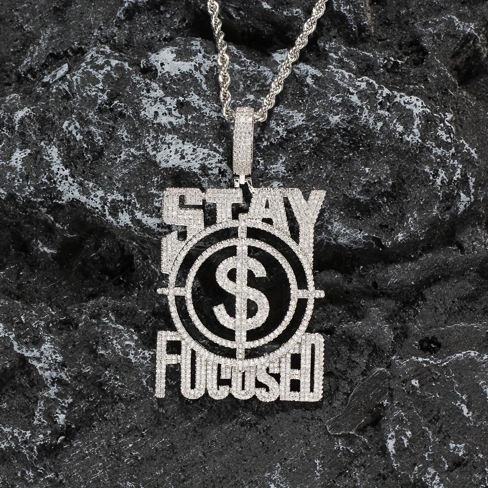 1 шт. Ожерелье с буквенным принтом Stay Focused, мужское ожерелье с подвеской в стиле хип-хоп, позолоченное медное инкрустированное цирконом, модное большое ожерелье, длина 60 см/24 дюйма
1 шт. Ожерелье с буквенным принтом Stay Focused, мужское ожерелье с подвеской в стиле хип-хоп, позолоченное медное инкрустированное цирконом, модное большое ожерелье, длина 60 см/24 дюйма
