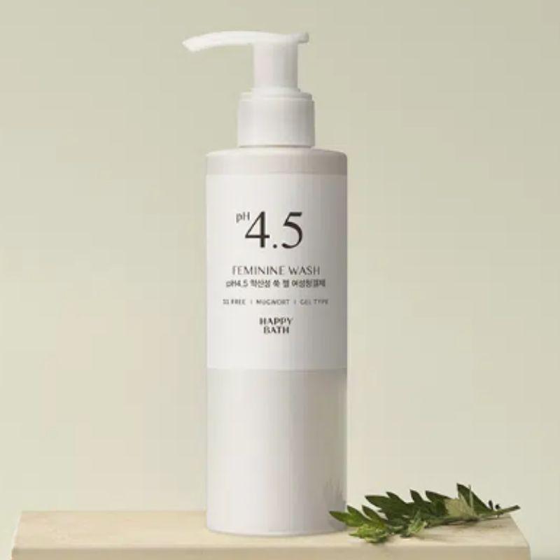 Happy Bath pH 4.5 Mild Feminine Gel Wash 200g Gentle Intimate Cleanser Rose Mugwort Scent Mugwort Scent
Happy Bath pH 4.5 Mild Feminine Gel Wash 200g Gentle Intimate Cleanser Rose Mugwort Scent Mugwort Scent