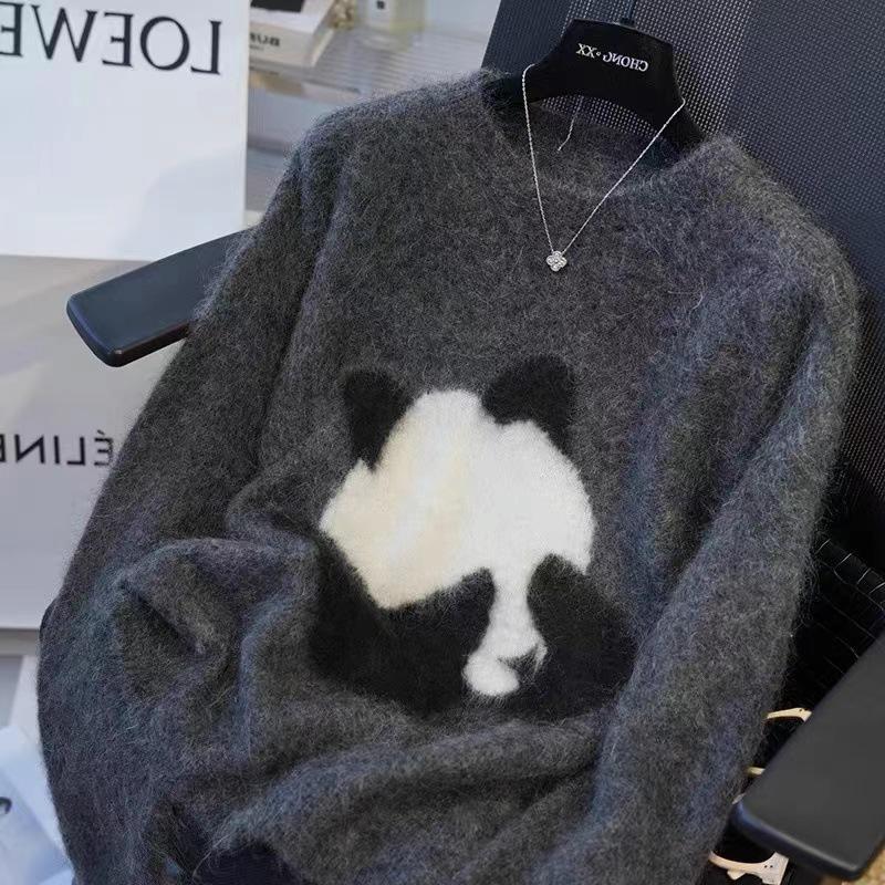 Autumn/Winter 2024 Women s Lazy Style Cartoon Panda Wool Knit Sweater M темно-сірий
Autumn/Winter 2024 Women s Lazy Style Cartoon Panda Wool Knit Sweater M темно-сірий