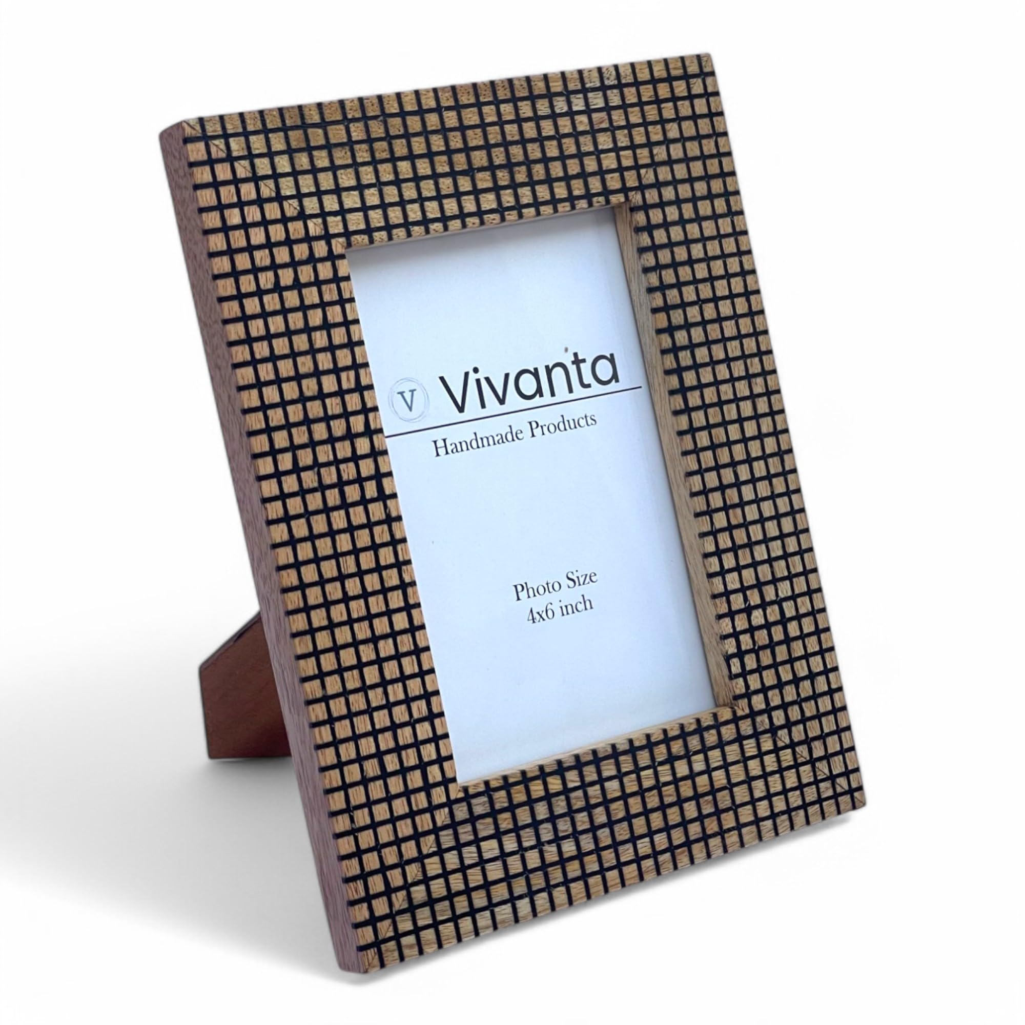 4x6 Rustic Mango Wood Picture Frame – Carved Grid Design with Real Glass Front for Tabletop Display – Vintage Boho Farmhouse Decor 4x6 inch
4x6 Rustic Mango Wood Picture Frame – Carved Grid Design with Real Glass Front for Tabletop Display – Vintage Boho Farmhouse Decor 4x6 inch