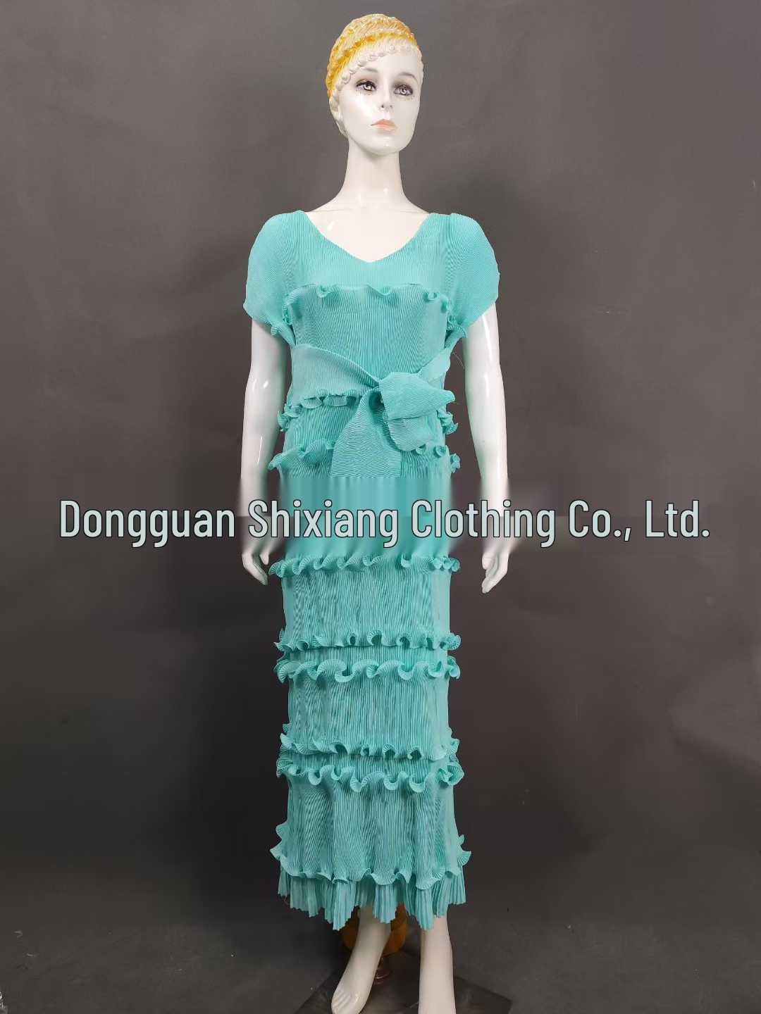 Элегантная французская юбка с оборками из рыбьего шелка Miyaki One Size озеро синий
Элегантная французская юбка с оборками из рыбьего шелка Miyaki One Size озеро синий