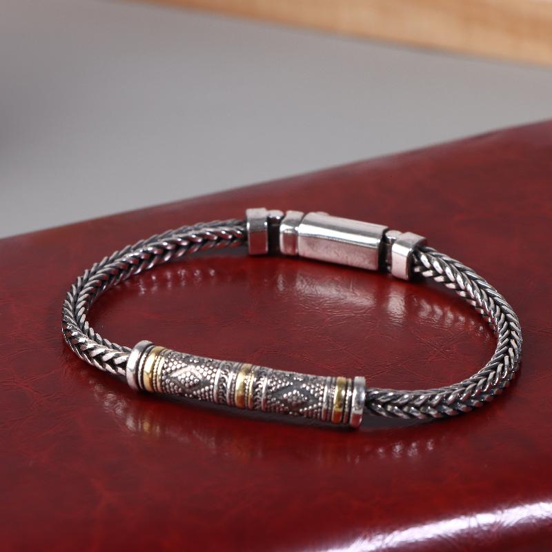 Braided Keel Chain Bracelet For Men Vintage Link Wristband Trendy Hip Hop Male Jewelry Gift 18/20/22Cm 20cm
Braided Keel Chain Bracelet For Men Vintage Link Wristband Trendy Hip Hop Male Jewelry Gift 18/20/22Cm 20cm