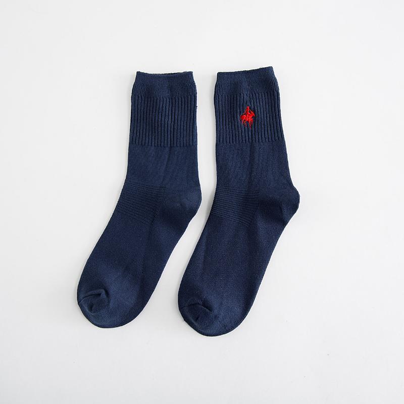 Расчесанный хлопок для создания мужских носков из высококачественного хлопка, универсальный выбор для любого сезона, мужские повседневные хлопковые носки One Size красный
Расчесанный хлопок для создания мужских носков из высококачественного хлопка, универсальный выбор для любого сезона, мужские повседневные хлопковые носки One Size красный