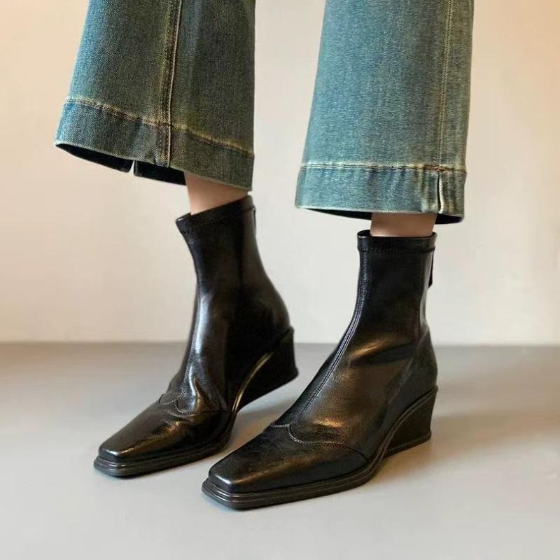 Wedge Heel Booties 2025 Fashion Square Toe Zip Soft Sole Anti-slip Wear-resistant Kitten Heel Shoes 40 чорний
Wedge Heel Booties 2025 Fashion Square Toe Zip Soft Sole Anti-slip Wear-resistant Kitten Heel Shoes 40 чорний