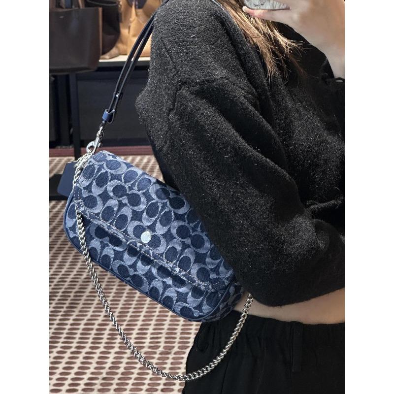 New baguette bag, armpit bag, shoulder portable oblique span bag, chain mahjong bag for women Size: 23.5*12*4.5cm
New baguette bag, armpit bag, shoulder portable oblique span bag, chain mahjong bag for women Size: 23.5*12*4.5cm