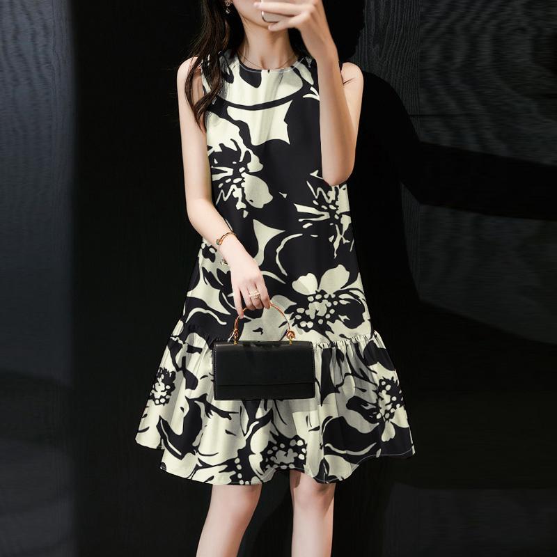 ZANZEA Женское повседневное летнее платье без рукавов с круглым вырезом и принтом 5XL чёрный
ZANZEA Женское повседневное летнее платье без рукавов с круглым вырезом и принтом 5XL чёрный