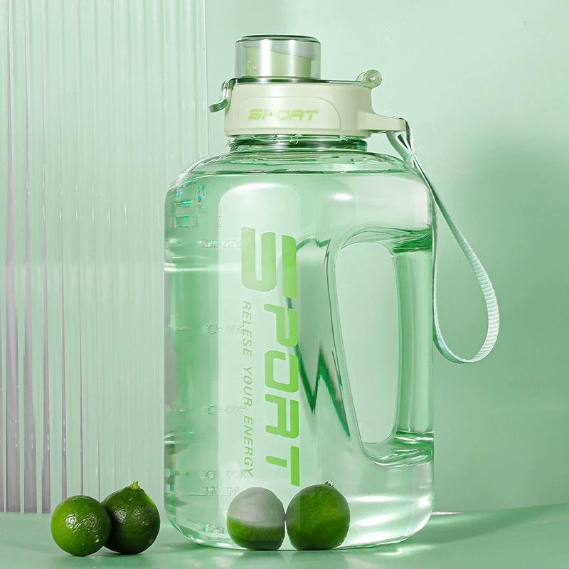 1.2L/1.7L Large Capacity Ton Bucket Water Bottle Large Belly Cup Fitness Sports Water Bottle Portable Plastic Space Cup 1.2L зелений
1.2L/1.7L Large Capacity Ton Bucket Water Bottle Large Belly Cup Fitness Sports Water Bottle Portable Plastic Space Cup 1.2L зелений