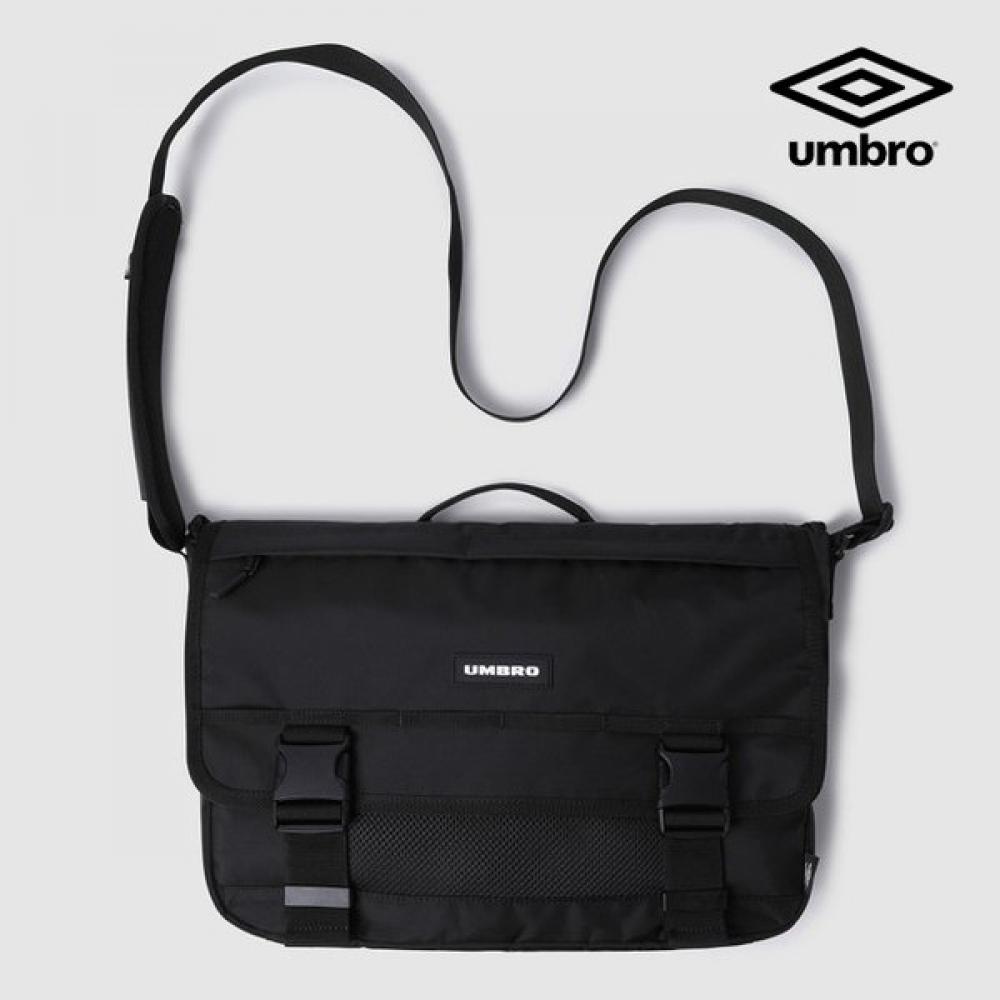 Umbro News Cool Messenger Bag Ur123cbg19 Blk black (BLK)
Umbro News Cool Messenger Bag Ur123cbg19 Blk black (BLK)