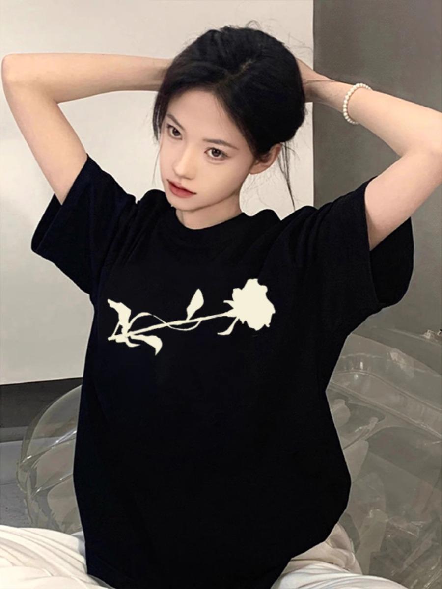 Women s 2025 Summer Black Cotton Loose Fit Short-Sleeve T-Shirt with Unique Design XXL
Women s 2025 Summer Black Cotton Loose Fit Short-Sleeve T-Shirt with Unique Design XXL