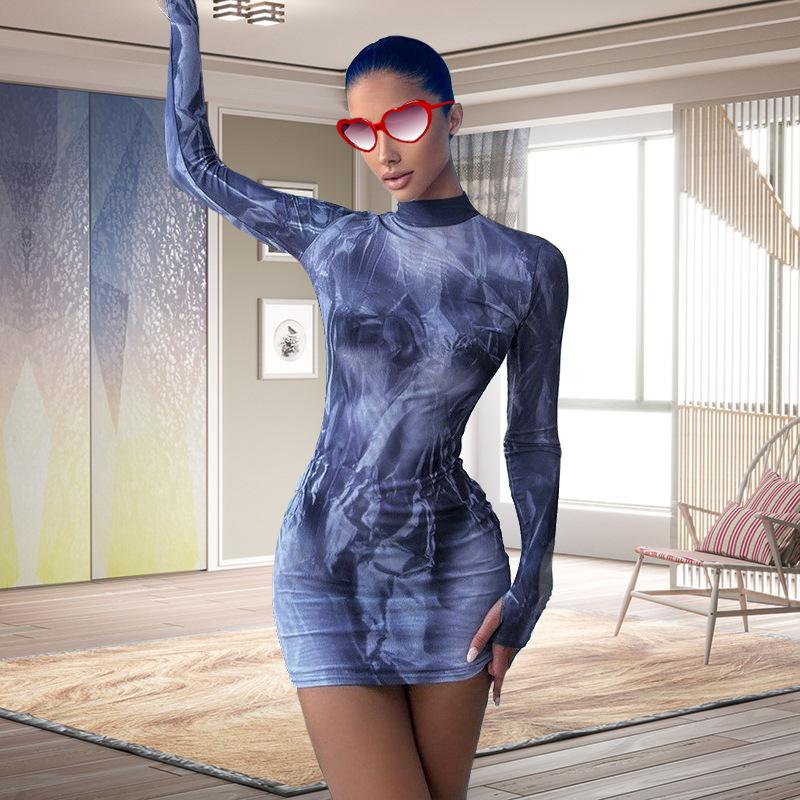 Весенние и осенние женские платья с модным принтом, тонкие платья с круглым вырезом и длинными рукавами M синий
Весенние и осенние женские платья с модным принтом, тонкие платья с круглым вырезом и длинными рукавами M синий