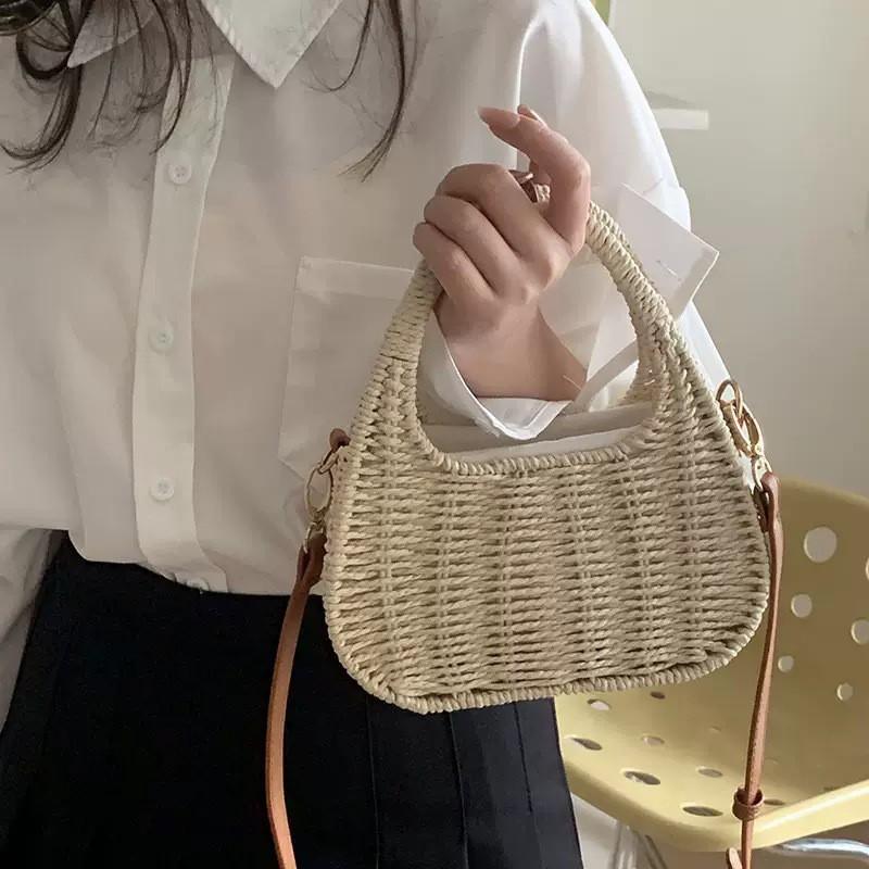 Fashionable Hand-woven Stereotyped Iron Frame Bag Seaside Vacation Casual All-matching Simple Niche Ladies бежевий
Fashionable Hand-woven Stereotyped Iron Frame Bag Seaside Vacation Casual All-matching Simple Niche Ladies бежевий