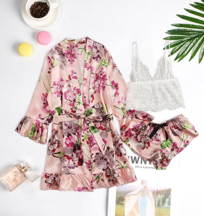 Популярный комплект из трех предметов домашней одежды, эротическое нижнее белье, пижама XL розовый
Популярный комплект из трех предметов домашней одежды, эротическое нижнее белье, пижама XL розовый