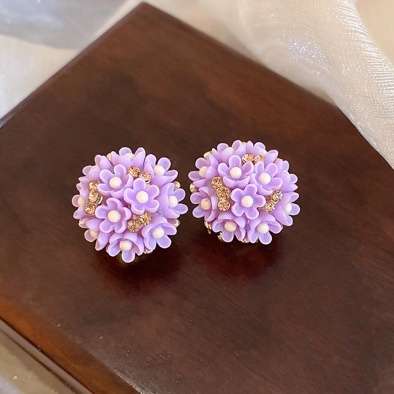 Early Spring Rhinestone Flower Sterling Silver Stud Earrings - Simple & Versatile for Women
Early Spring Rhinestone Flower Sterling Silver Stud Earrings - Simple & Versatile for Women