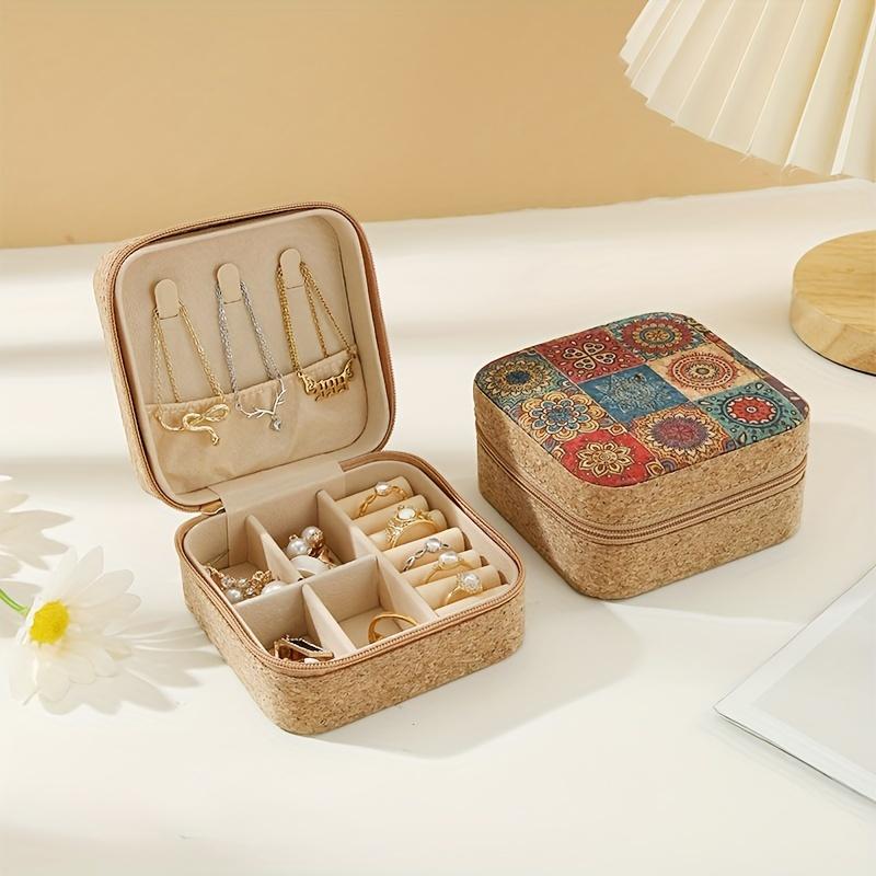 Vintage Jewelry Box Travel Earring Ring Necklace Storage Box Storage Box Premium Cork Portable For Home Room Living Room Office Decoration Gift Elegant Nine-square
Vintage Jewelry Box Travel Earring Ring Necklace Storage Box Storage Box Premium Cork Portable For Home Room Living Room Office Decoration Gift Elegant Nine-square