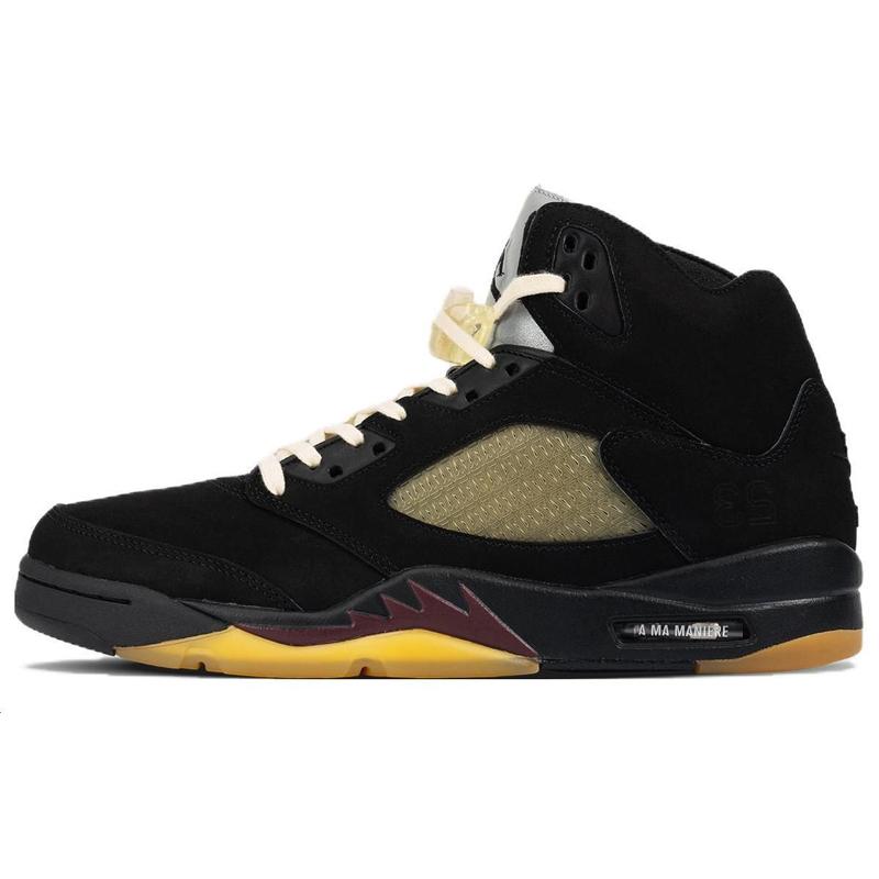 Jordan 5 Retro A Ma Maniére Dusk FD1330-001 42.5
Jordan 5 Retro A Ma Maniére Dusk FD1330-001 42.5