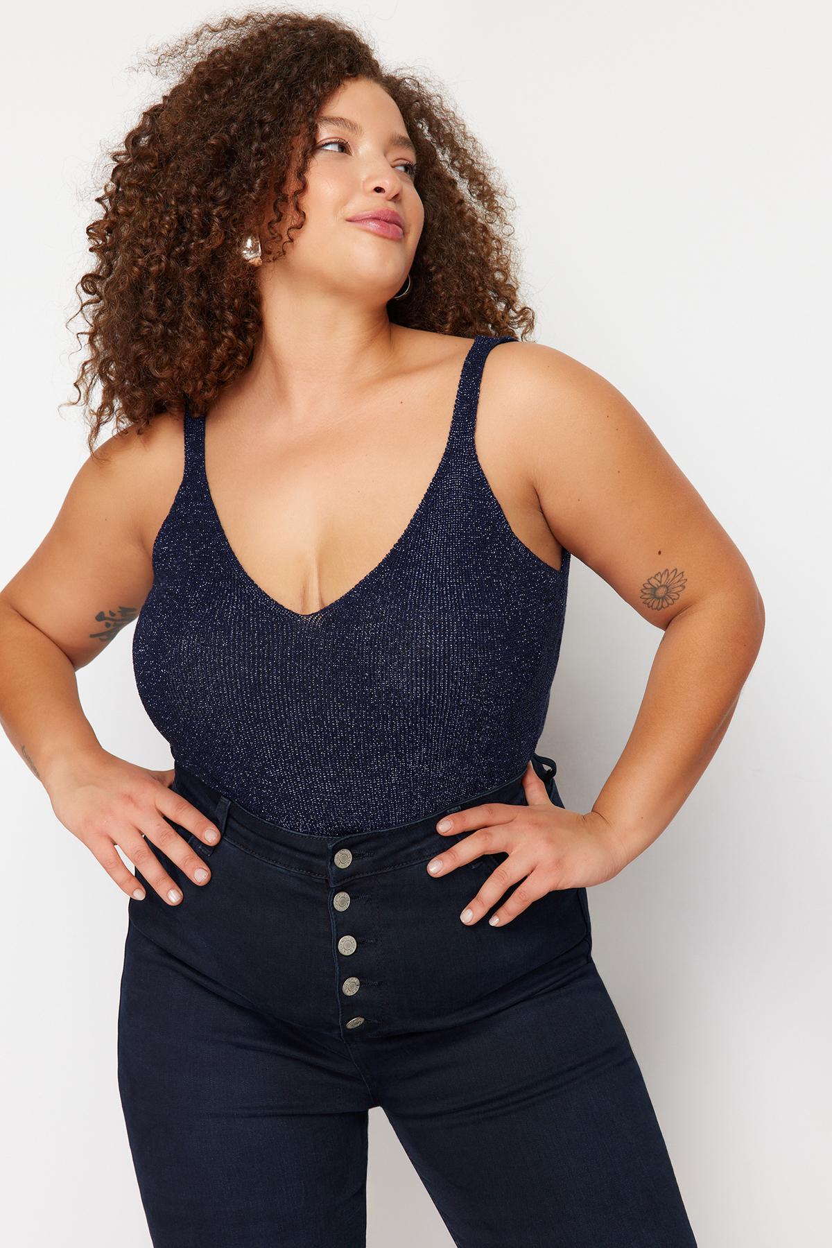 Women s Fashion New Plus Big Size Blouse Saxe Strap Thin Knitwear Lurex Blouse 2XL темно-синього кольору
Women s Fashion New Plus Big Size Blouse Saxe Strap Thin Knitwear Lurex Blouse 2XL темно-синього кольору