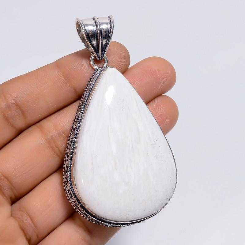 Classic Top Grade Qualite 100% Natural White Scolecite Pear Shape Vintage Style Handmade Jewelry 925 Steling Silver Pendant 2.7 WSJ-4897 2.7
Classic Top Grade Qualite 100% Natural White Scolecite Pear Shape Vintage Style Handmade Jewelry 925 Steling Silver Pendant 2.7 WSJ-4897 2.7