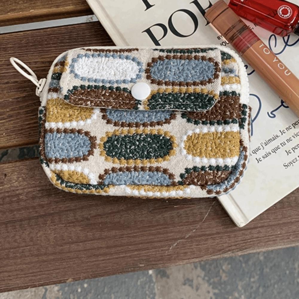 Cotton Linen Embroidery Storage Bag Flower Earphone Bag Ethnic Style Coin Purse Girls Style 7
Cotton Linen Embroidery Storage Bag Flower Earphone Bag Ethnic Style Coin Purse Girls Style 7