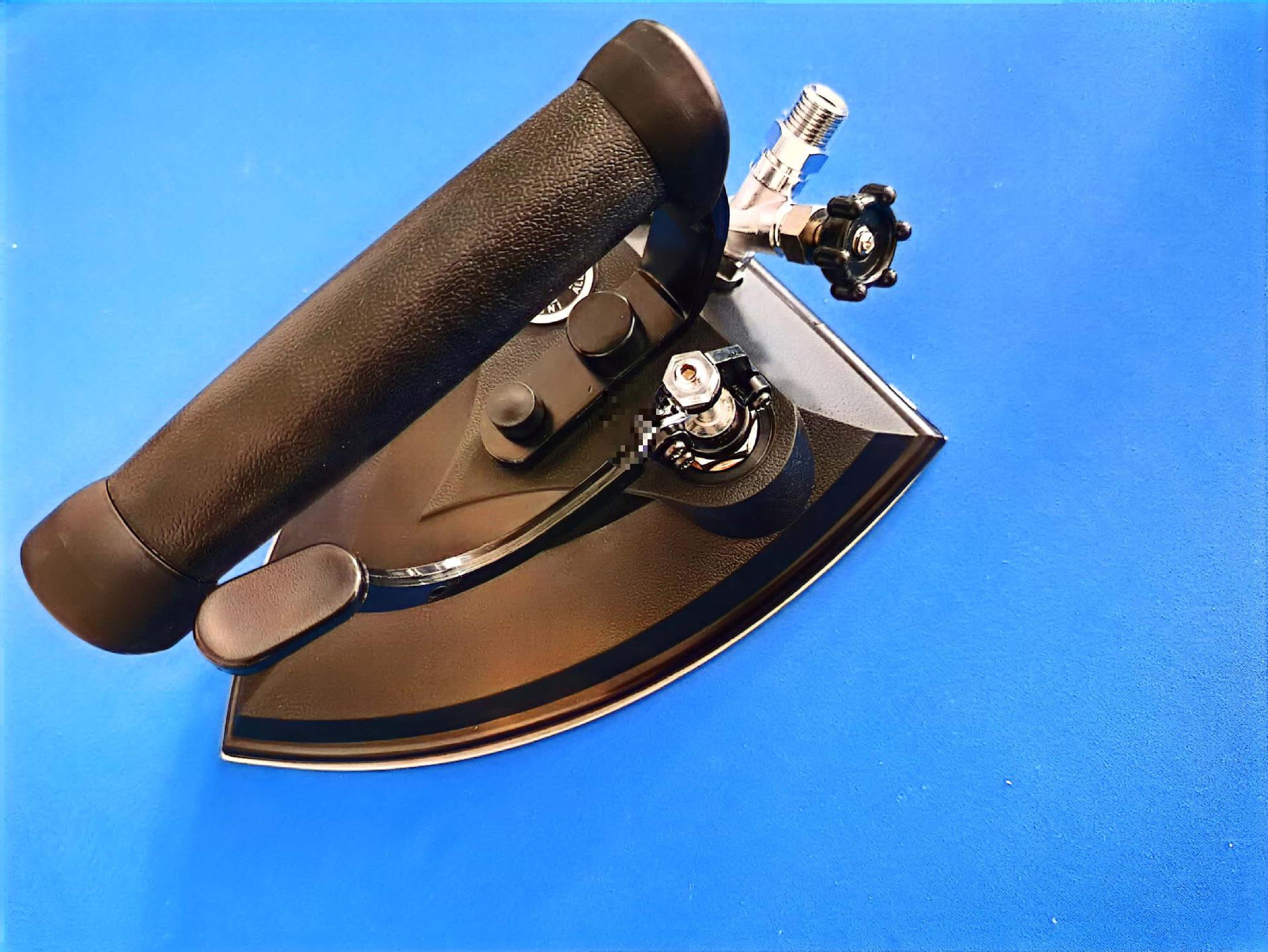 Jiangxinyu 304 Stainless Steel Steam Iron with Heat-Resistant, Anti-Scald, Special Star-Pattern Soleplate 0.8L and below
Jiangxinyu 304 Stainless Steel Steam Iron with Heat-Resistant, Anti-Scald, Special Star-Pattern Soleplate 0.8L and below