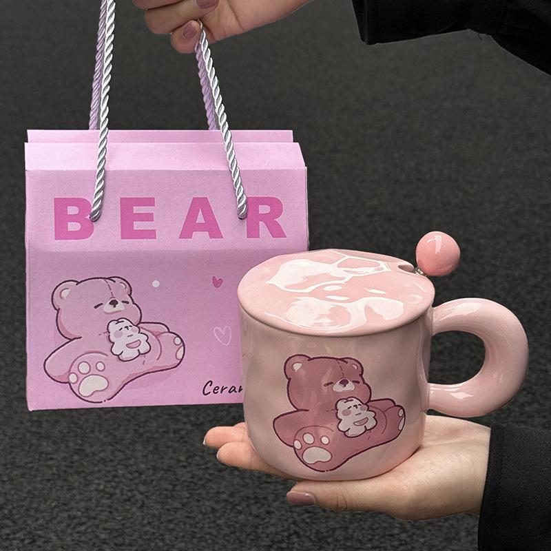 Cute Bear Mug Large Capacity Ceramic Cup with Lid Practical Birthday Gift for Best Friends Girls Souvenir 401-500ml
Cute Bear Mug Large Capacity Ceramic Cup with Lid Practical Birthday Gift for Best Friends Girls Souvenir 401-500ml