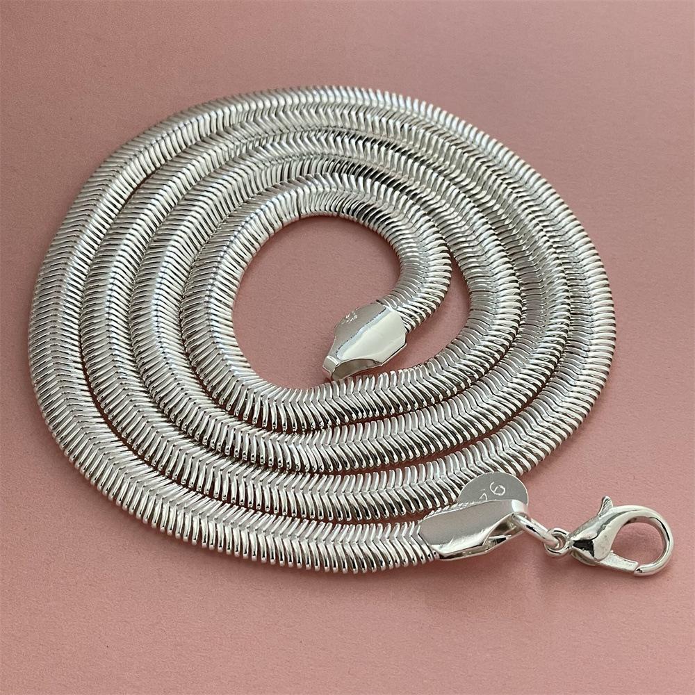 925 Silver Snake Chain Necklace 40-60cm Adjustable 6mm Wide Elegant Choker 40cm
925 Silver Snake Chain Necklace 40-60cm Adjustable 6mm Wide Elegant Choker 40cm