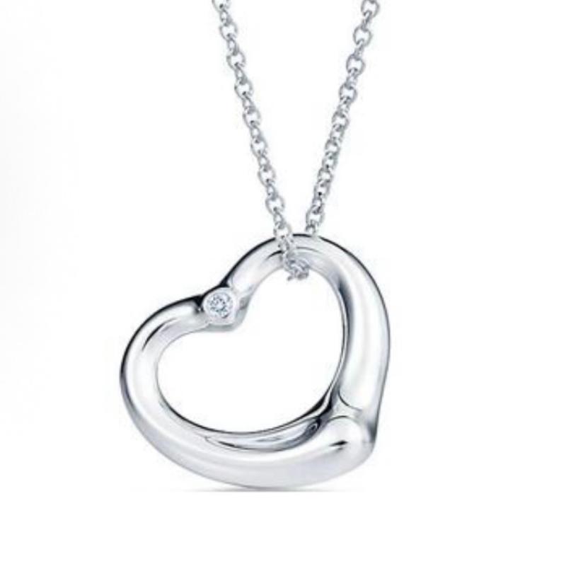 Tiffany & Co. Elsa Peretti® Open Heart Diamond Pendant Necklace Unisex necklace Silver 60030492 Box
Tiffany & Co. Elsa Peretti® Open Heart Diamond Pendant Necklace Unisex necklace Silver 60030492 Box