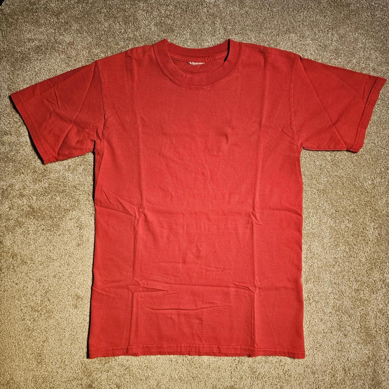 Vintage 90s Y2k Destroyed Blank Red T-shirt Mens S Grunge Sleeze Thrashed Skate S
Vintage 90s Y2k Destroyed Blank Red T-shirt Mens S Grunge Sleeze Thrashed Skate S