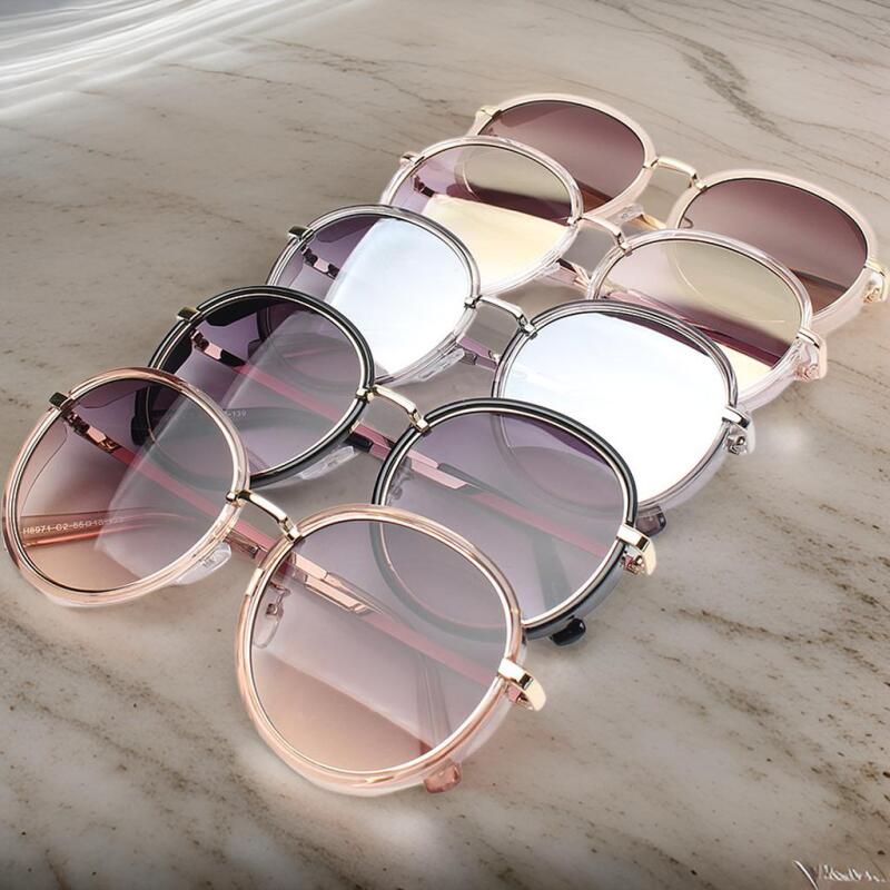 Women s Oversized Round Sunglasses G0184_Pink
Women s Oversized Round Sunglasses G0184_Pink