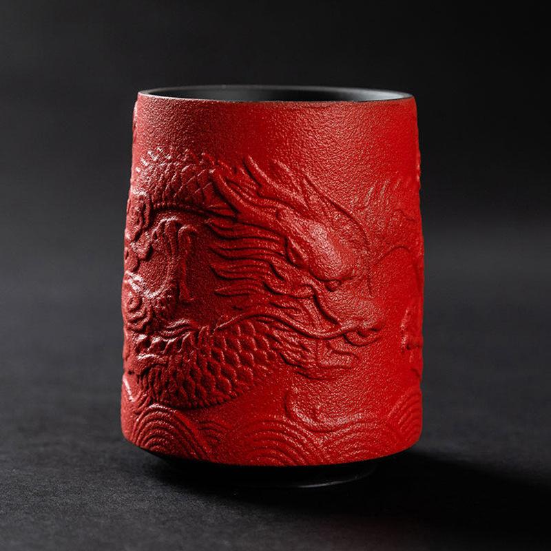 Чашка ручной работы из пурпурной глины с рельефным изображением дракона паньлун, персональная чашка для дегустации чая, чашка для кунг-фу, керамическая мастер-чашка, высококлассная чайная чашка киноварь
Чашка ручной работы из пурпурной глины с рельефным изображением дракона паньлун, персональная чашка для дегустации чая, чашка для кунг-фу, керамическая мастер-чашка, высококлассная чайная чашка киноварь
