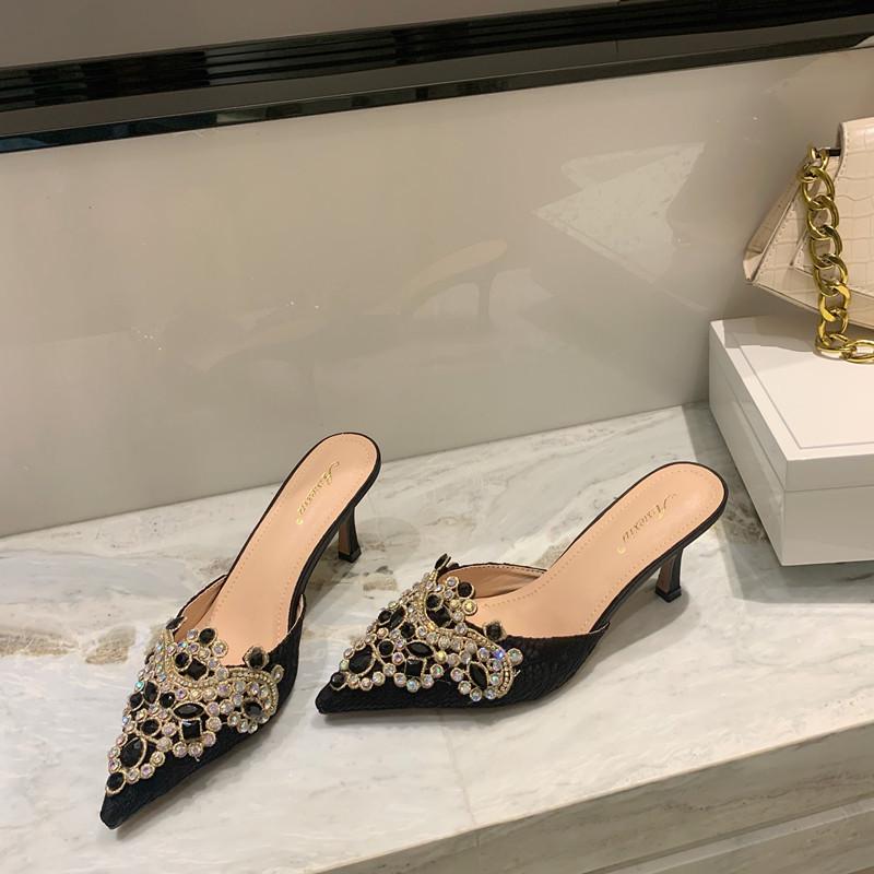 Літні сандалі-шпильки з перлинами та стразами в корейському стилі 2024 року з гострим носком для жінок 40 чорний
Літні сандалі-шпильки з перлинами та стразами в корейському стилі 2024 року з гострим носком для жінок 40 чорний