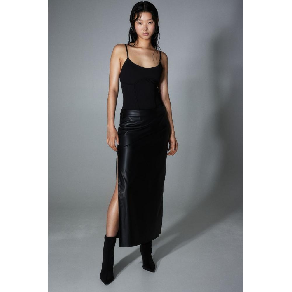 H M coated maxi skirt black 
H M coated maxi skirt black