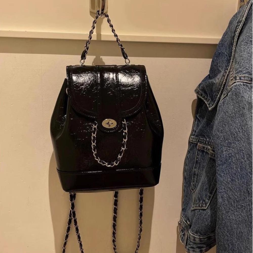 All Match Oil Wax Leather Schoolbags Ins PU Leather Backpacks Solid Color Chain Backpack Students чорний
All Match Oil Wax Leather Schoolbags Ins PU Leather Backpacks Solid Color Chain Backpack Students чорний