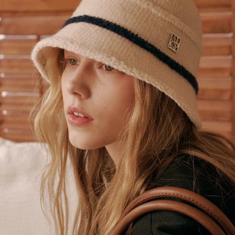 ВСЕ НЕЗАВЕРШЕННОЕ Линия Многослойная Панама (3 цвета) Black (Line Layered)
ВСЕ НЕЗАВЕРШЕННОЕ Линия Многослойная Панама (3 цвета) Black (Line Layered)