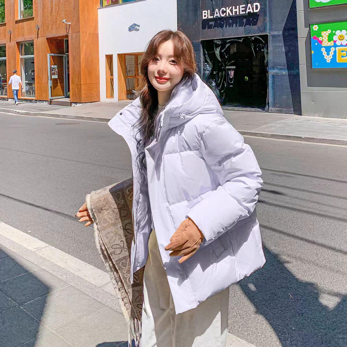 Зимнее женское короткое свободное толстое теплое модное простое пальто XL фиолетовый
Зимнее женское короткое свободное толстое теплое модное простое пальто XL фиолетовый