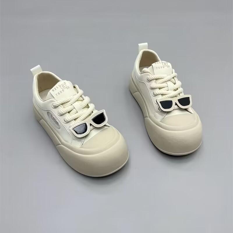 Весенние новые туфли Ins Модные маленькие белые туфли из натуральной кожи Белые туфли Женские спортивные и развлекательные туфли для сноуборда 40 коричневый
Весенние новые туфли Ins Модные маленькие белые туфли из натуральной кожи Белые туфли Женские спортивные и развлекательные туфли для сноуборда 40 коричневый