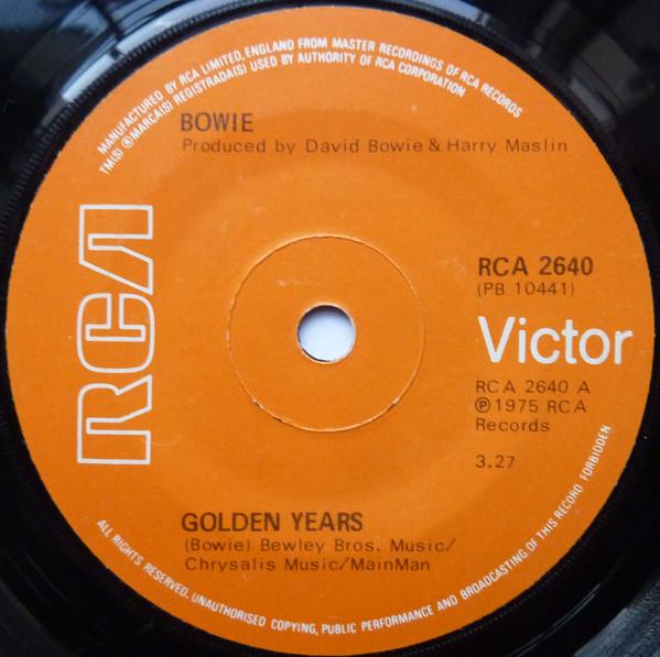 7inch Record DAVID BOWIE - Golden Years / Can You Hear Me RCA2640 RCA Victor 1975 UK Rock Used
7inch Record DAVID BOWIE - Golden Years / Can You Hear Me RCA2640 RCA Victor 1975 UK Rock Used