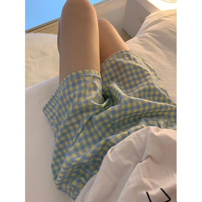 Women s High Waist Plaid Cotton Pajama Shorts - Slimming, Casual & Loose-Fit for Summer One Size
Women s High Waist Plaid Cotton Pajama Shorts - Slimming, Casual & Loose-Fit for Summer One Size