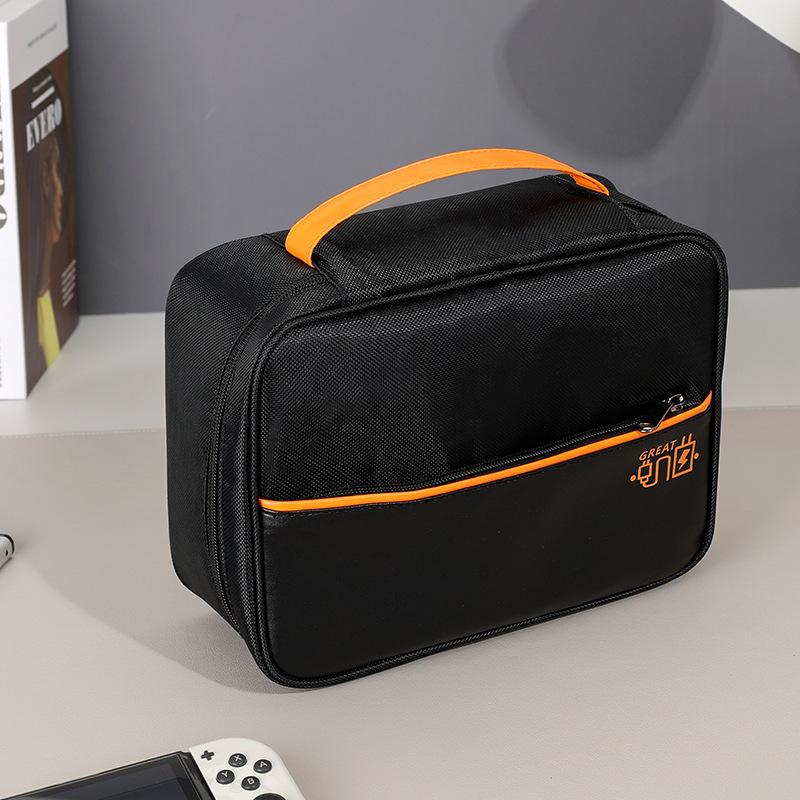 Single Layer Electronic Accessories Bag Polyester+PU Leather Handbag for Cables Hard Drive Adapter Beige
Single Layer Electronic Accessories Bag Polyester+PU Leather Handbag for Cables Hard Drive Adapter Beige