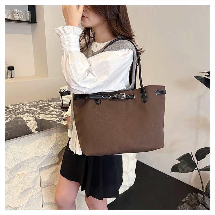 Large-capacity Korean Ins Commuter Tote Bag Women s Retro Lazy Style Shoulder 34x17x28 коричневий
Large-capacity Korean Ins Commuter Tote Bag Women s Retro Lazy Style Shoulder 34x17x28 коричневий