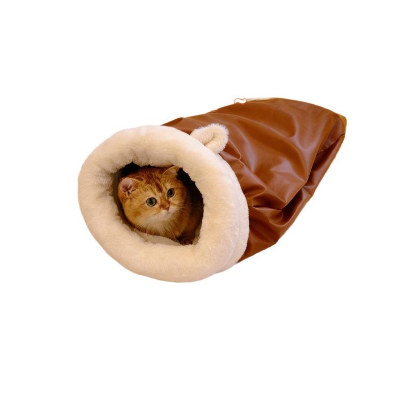 Cat Bed Closed Sleeping Bag for Safety, Warmth in Winter, Suitable for Cats All Year Round, Half Cat Bed for Sleeping in Winter, Puppy Bed M
Cat Bed Closed Sleeping Bag for Safety, Warmth in Winter, Suitable for Cats All Year Round, Half Cat Bed for Sleeping in Winter, Puppy Bed M